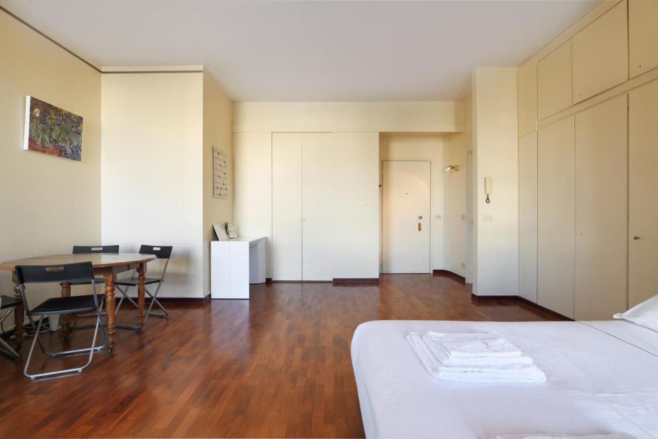 Duomo Luxury Apartment VII ミラノ エクステリア 写真